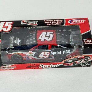 Vintage 2002 Team Caliber Kyle Petty #45 Sprint Die cast Nascar 1/24 Pit Stop